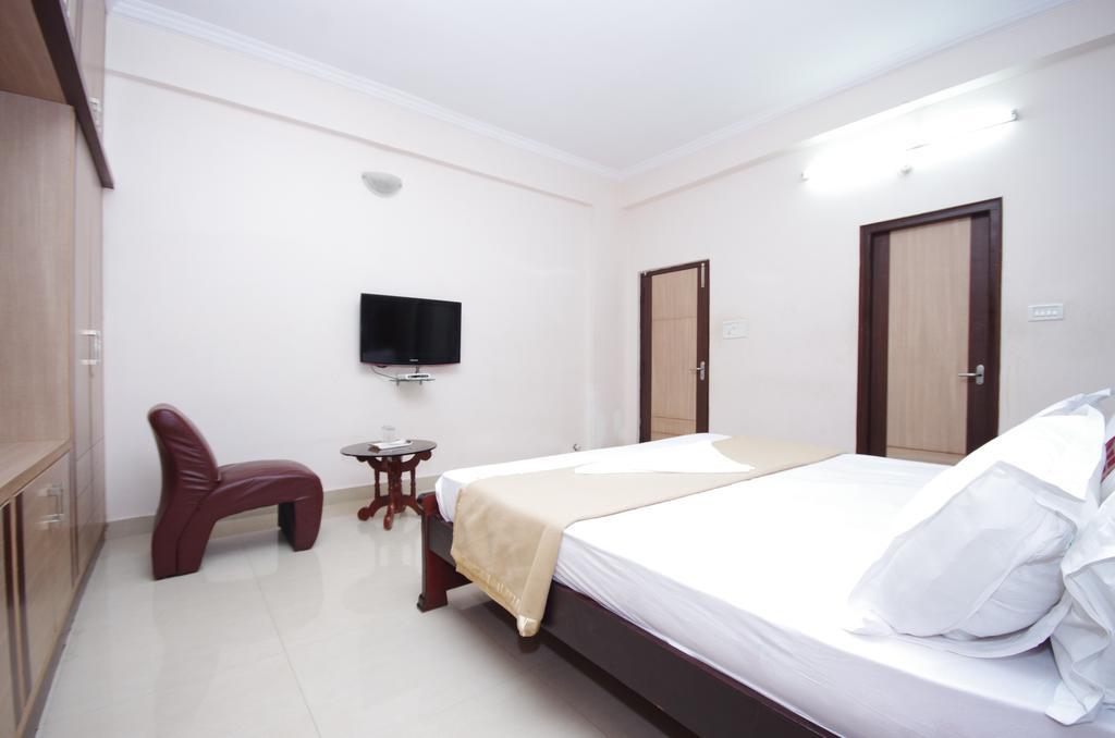 Hotel Horizon Residency Хидерабад Стая снимка
